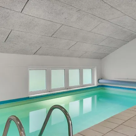 5 Bedroom Cozy In Ringkobing Prázdninový dům Søndervig