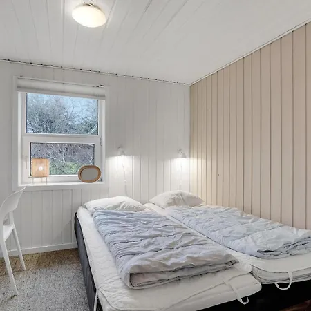 5 Bedroom Cozy In Ringkobing * Søndervig